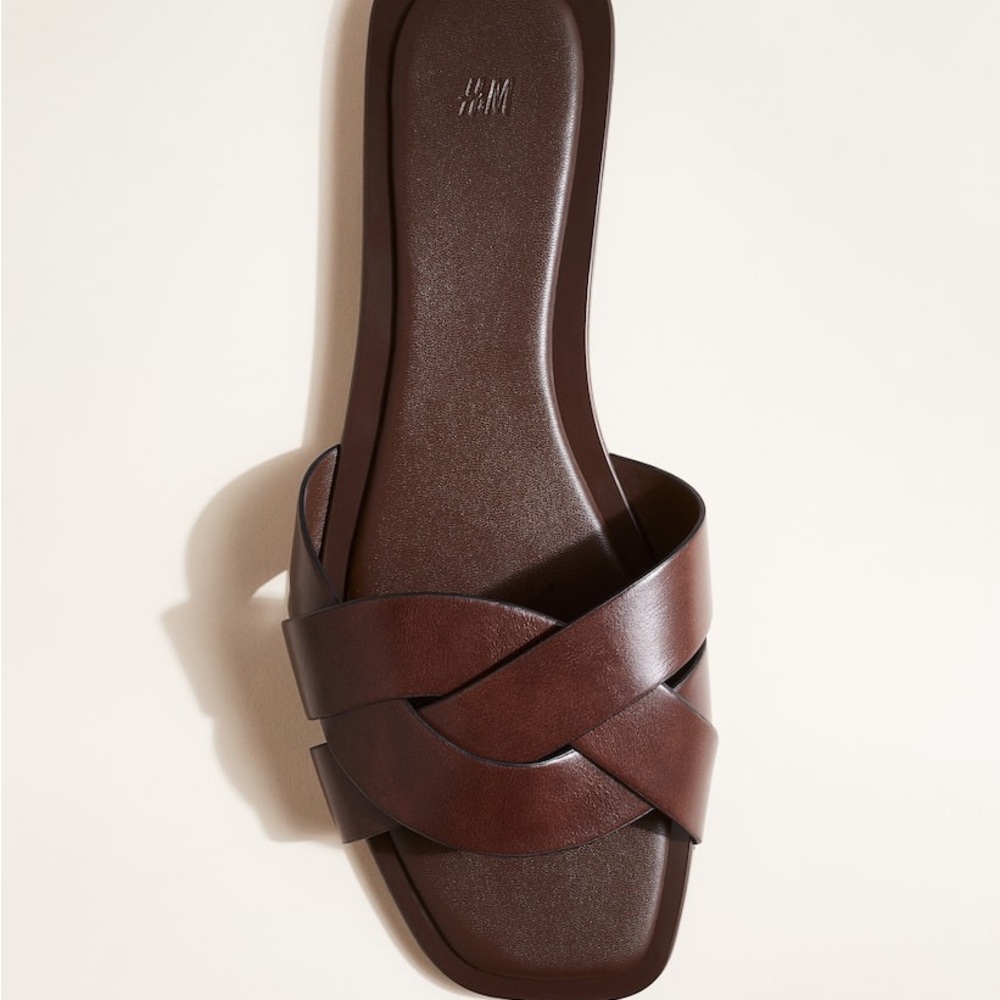 H&M BRAIDED SANDALS SIZE 11 BROWN 🤎